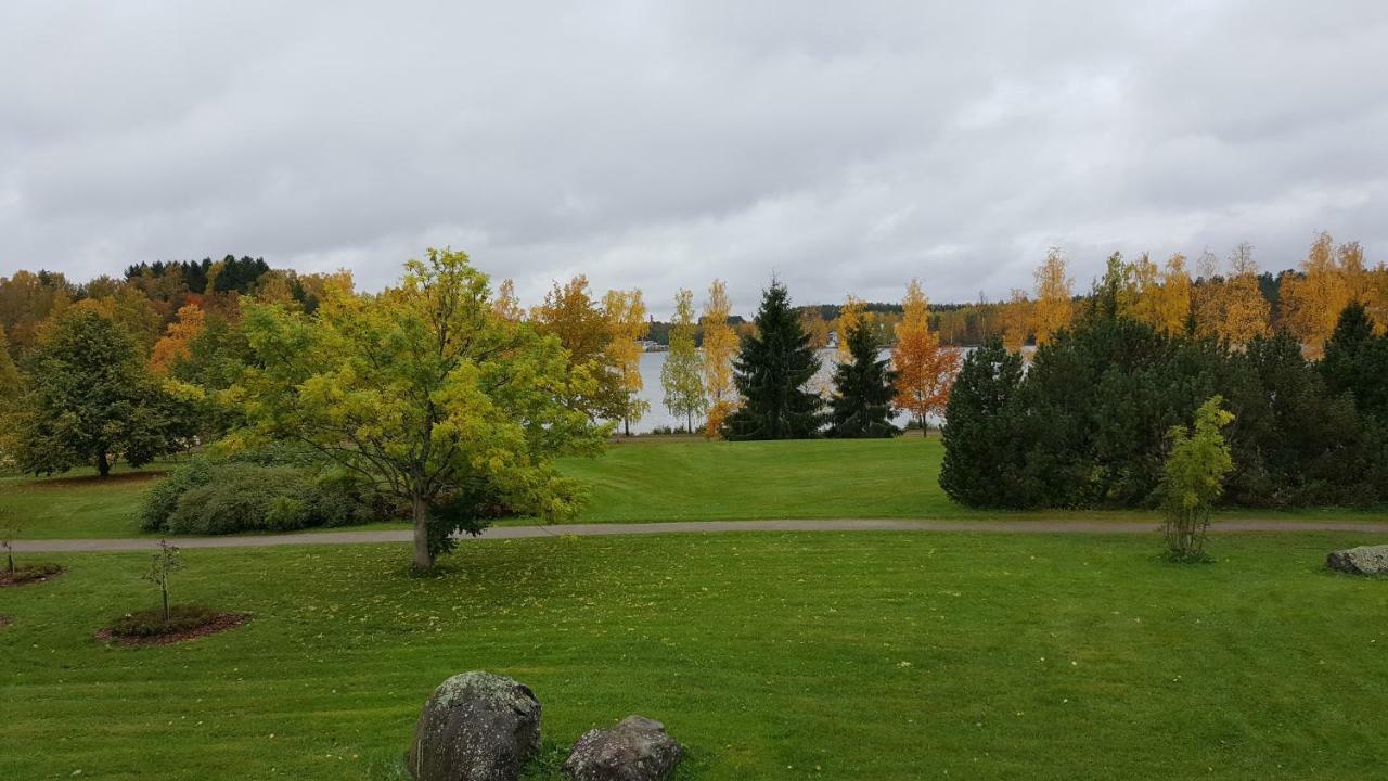 Hulda'S Apartment By The River Heinola Exteriör bild